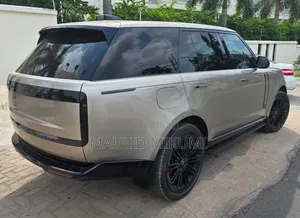 Land Rover Range Rover Vogue 2024 Silver