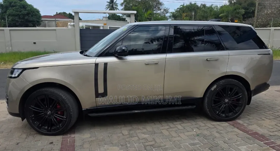 Land Rover Range Rover Vogue 2024 Silver