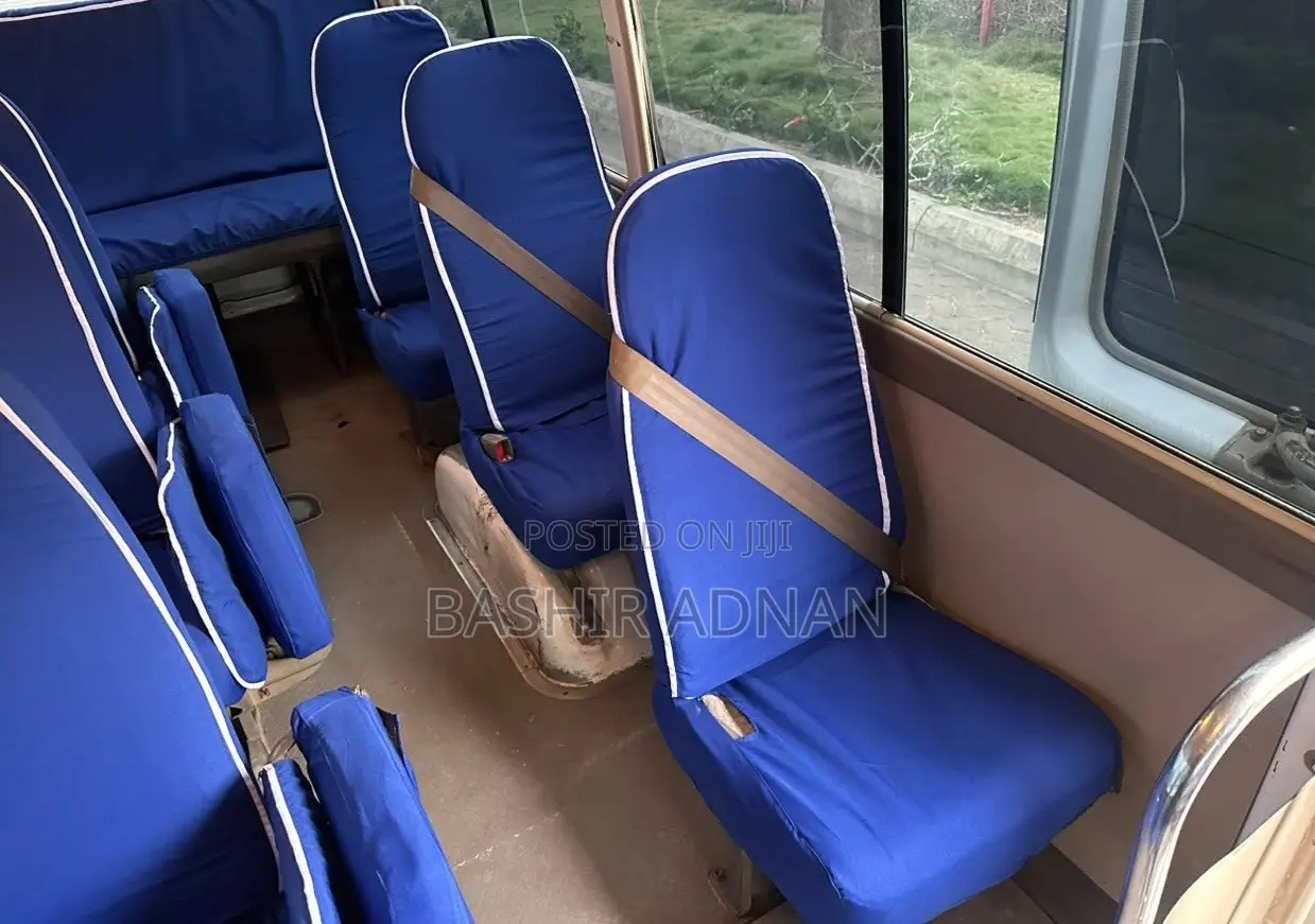 Toyota Coaster 1998 White