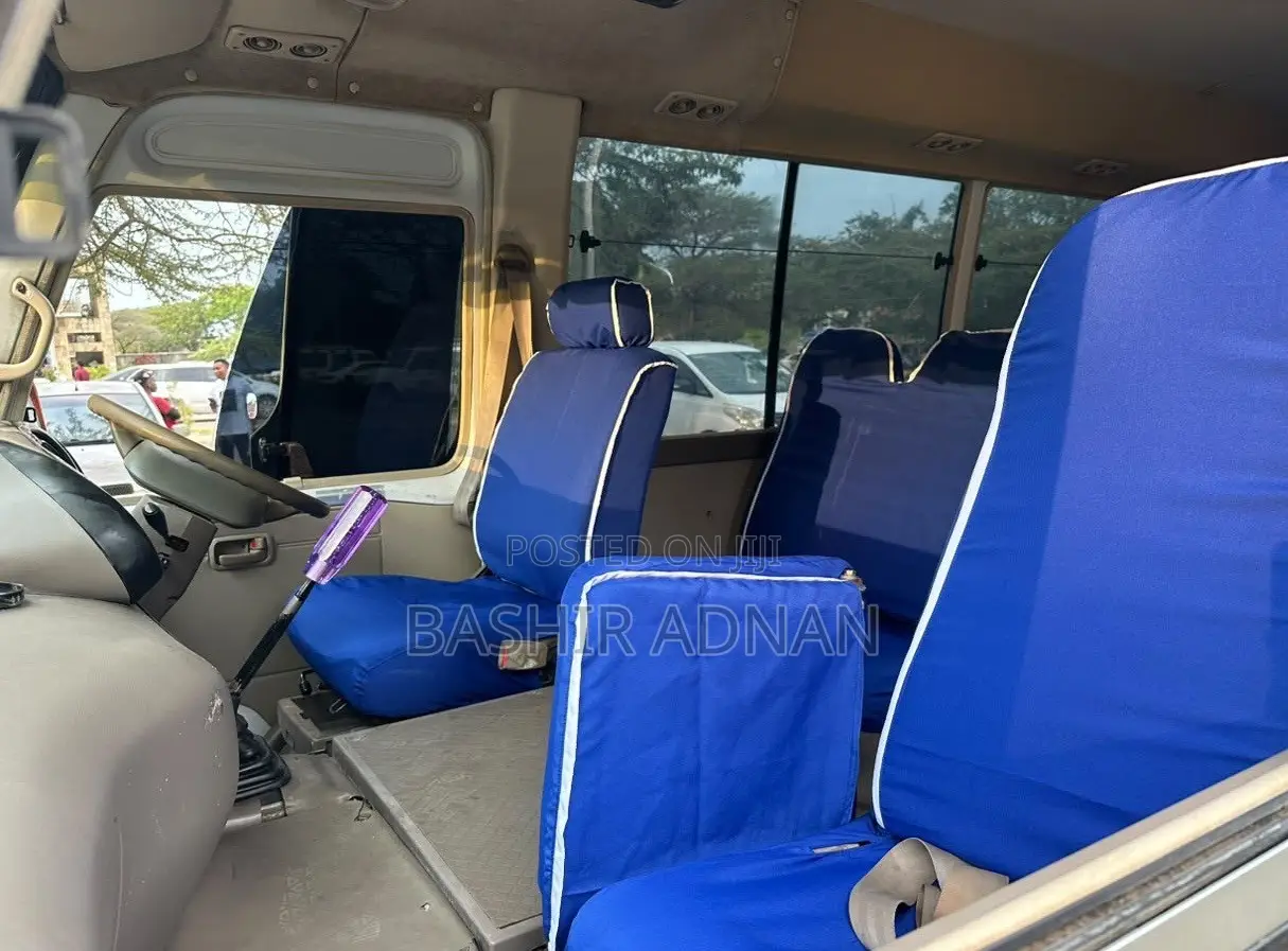Toyota Coaster 1998 White
