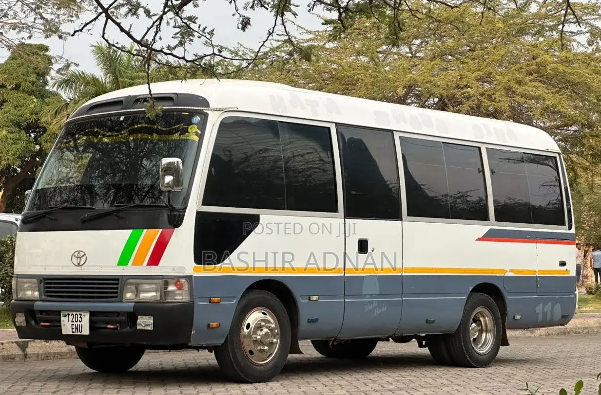 Toyota Coaster 1998 White