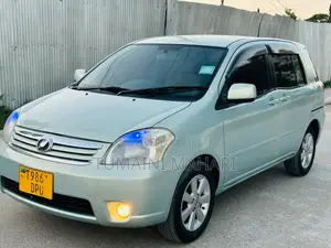 Toyota Raum 2005 Blue