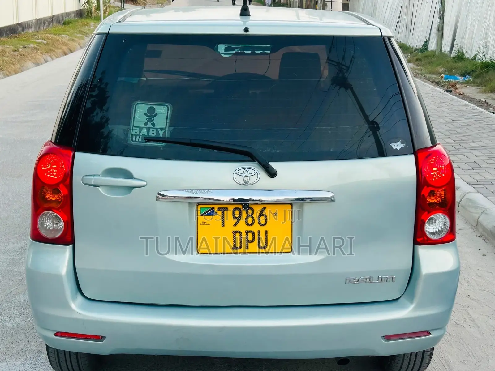 Toyota Raum 2005 Blue