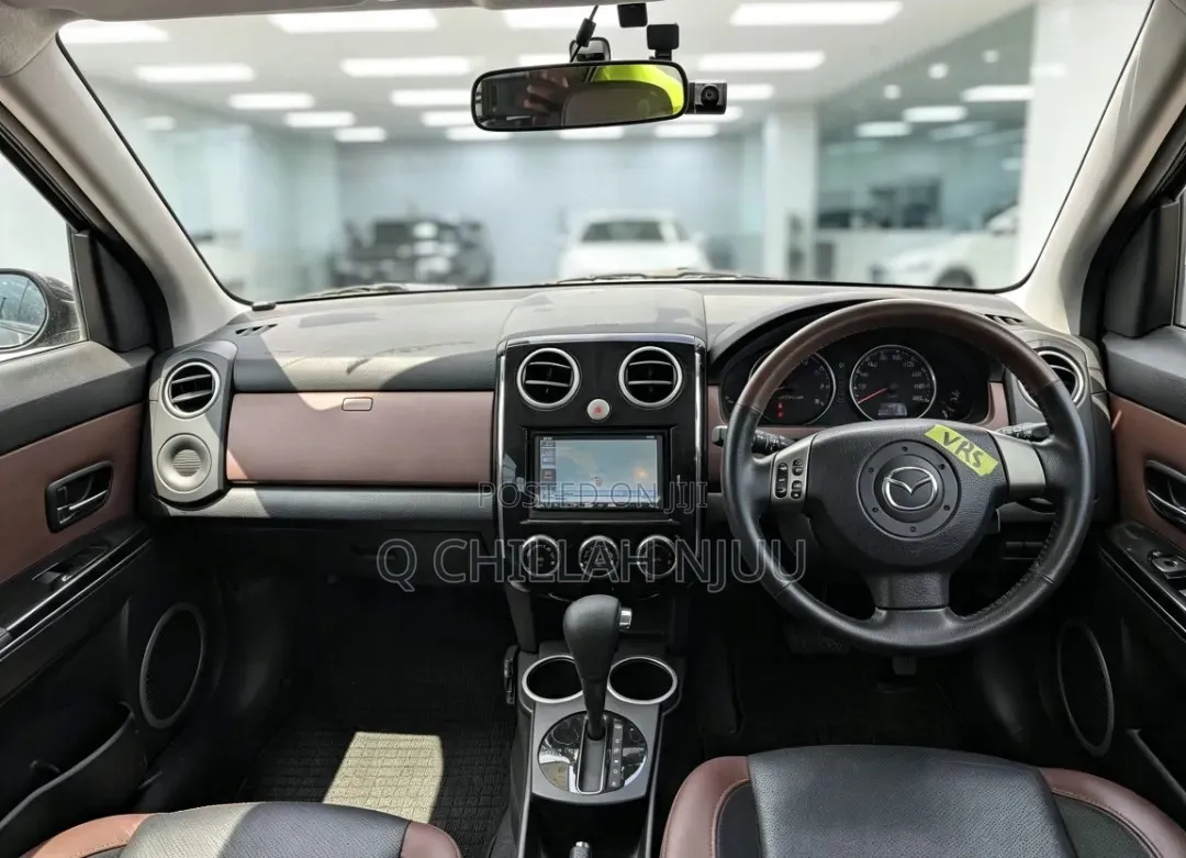 Mazda Verisa 2007 Black