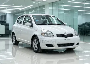 Toyota Vitz 2003 White