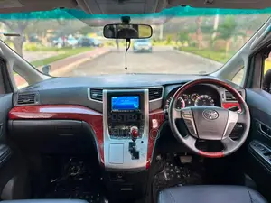 Toyota Vellfire 2010 Black