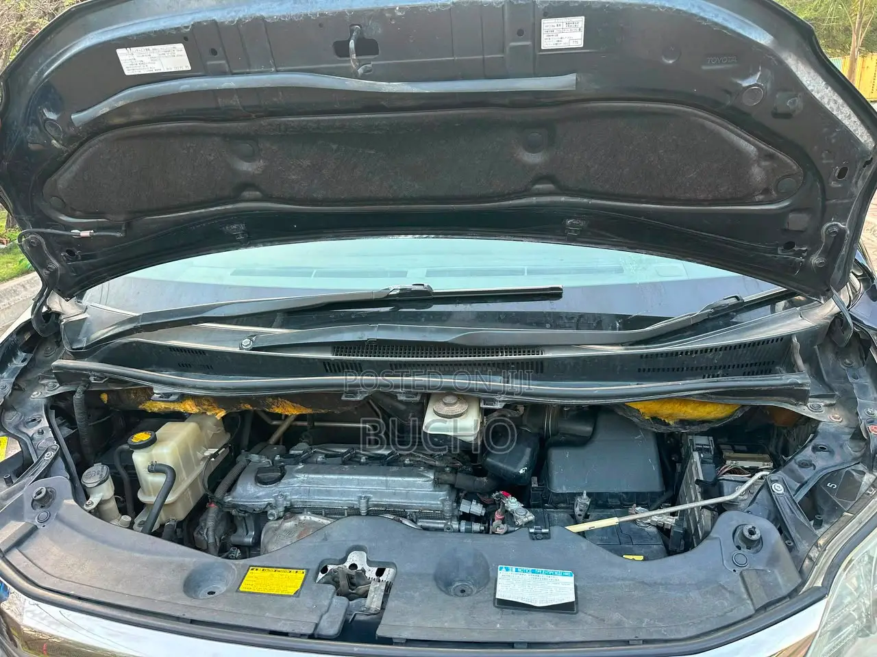 Toyota Vellfire 2010 Black