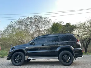 Toyota Land Cruiser Prado 2010
