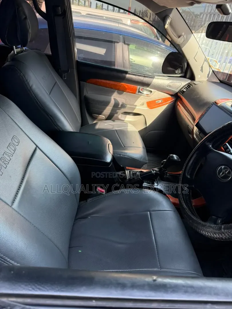 Toyota Land Cruiser Prado 2010