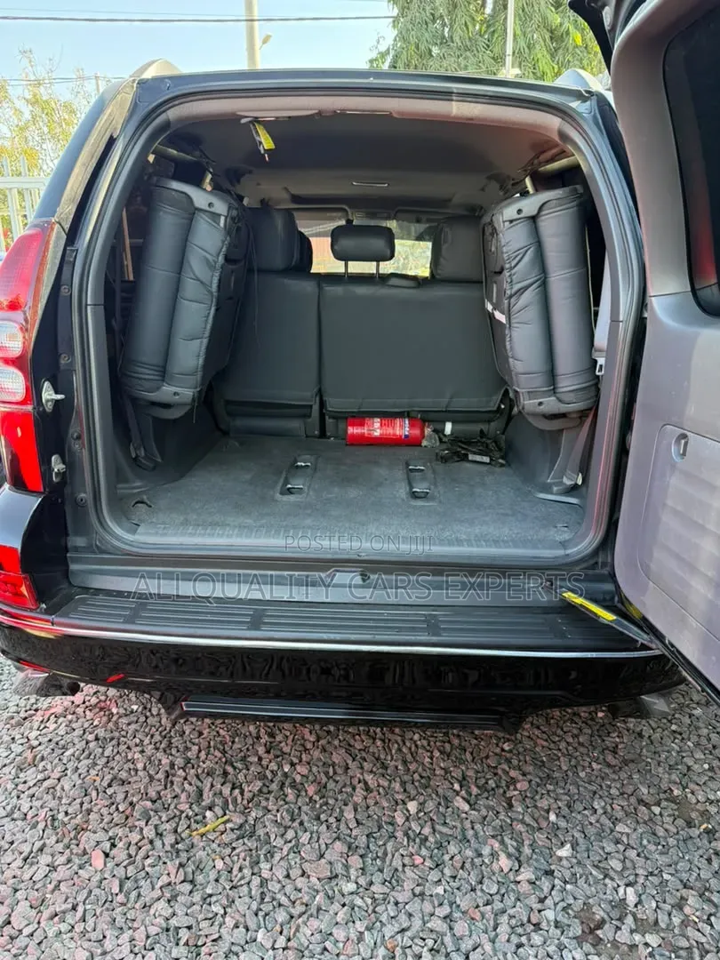 Toyota Land Cruiser Prado 2010