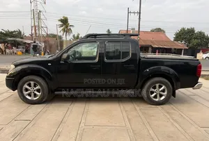 Nissan Navara 2008 Black