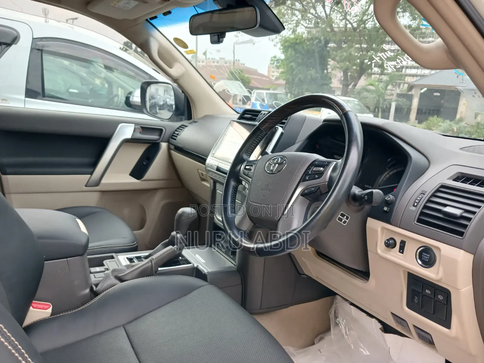 Toyota Land Cruiser Prado 2019 White