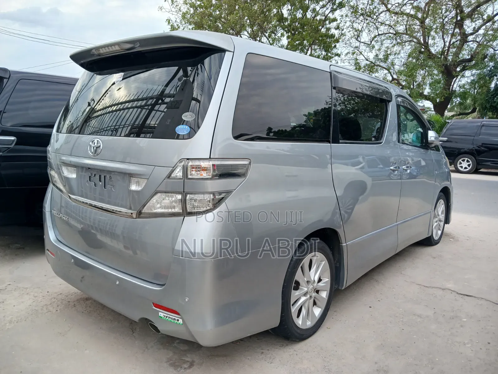Toyota Alphard 2009 Gray