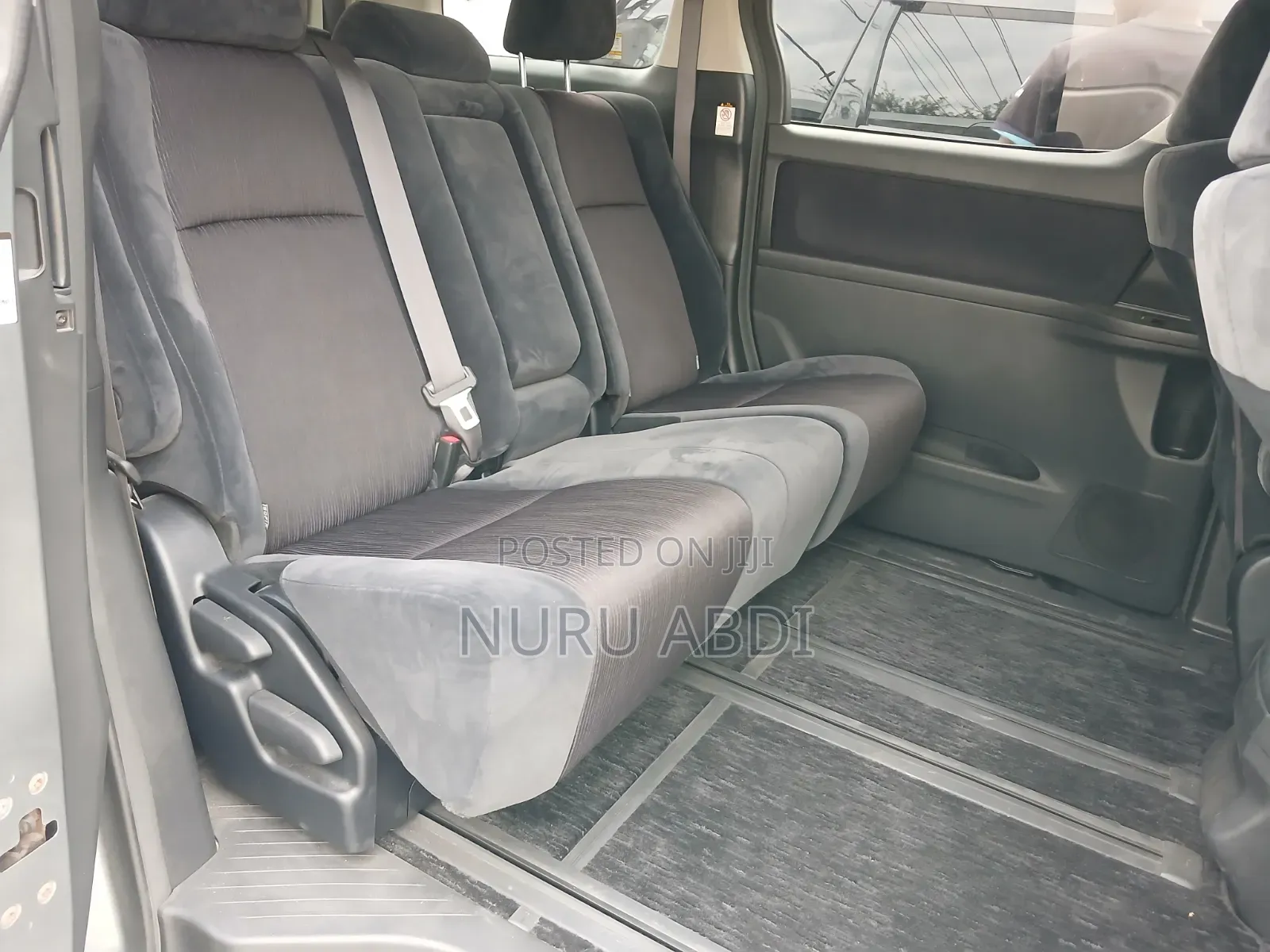 Toyota Alphard 2009 Gray
