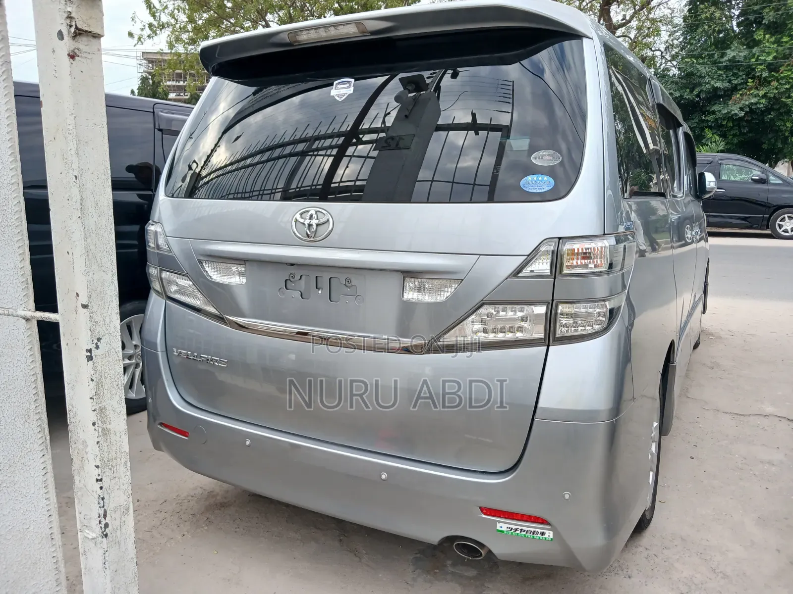 Toyota Alphard 2009 Gray