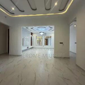 5bdrm House in Goba for sale