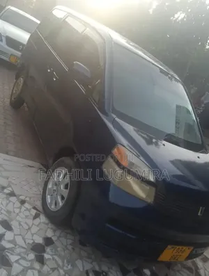 Toyota Noah 2001 Blue