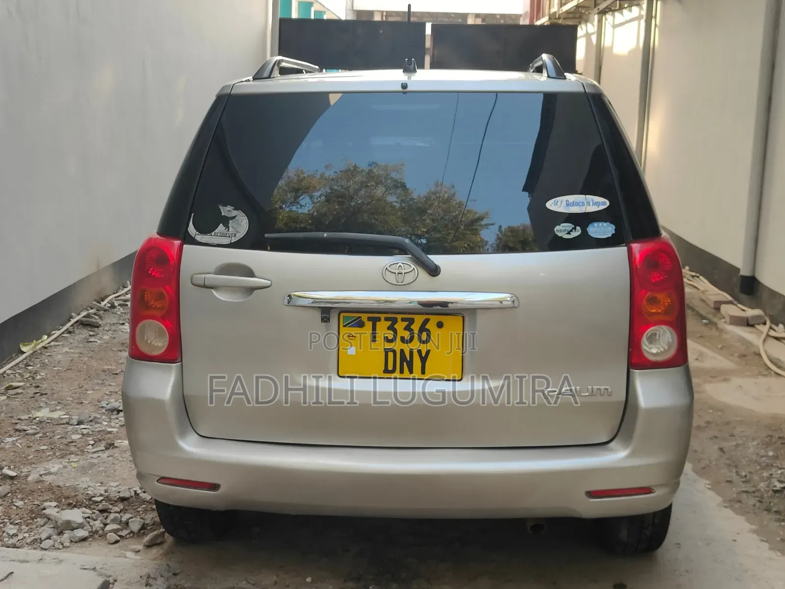 Toyota Raum 2004 Gold