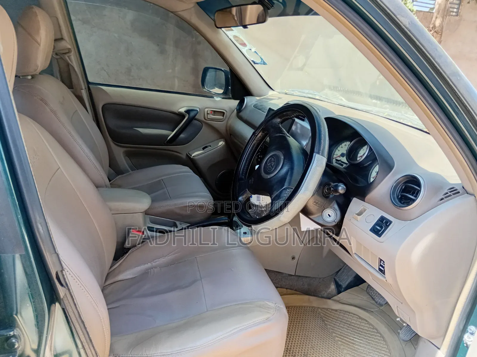 Toyota RAV4 2004 Green