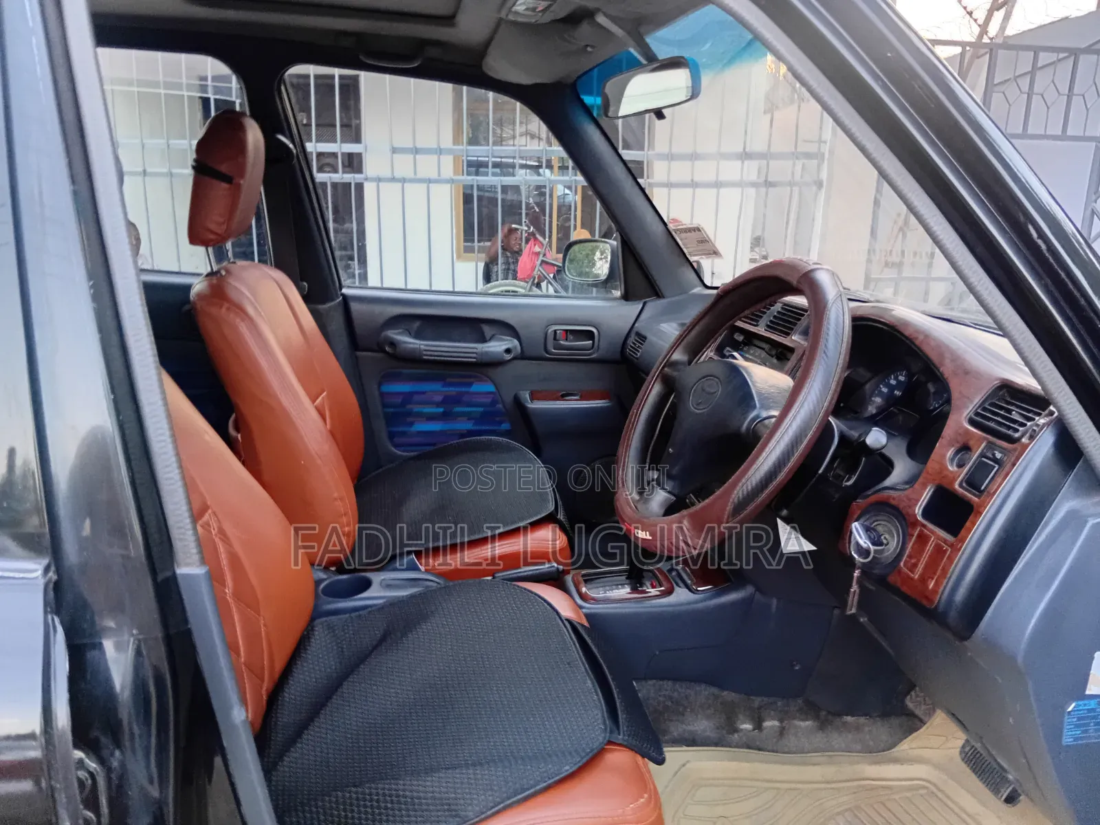 Toyota RAV4 1999 Black