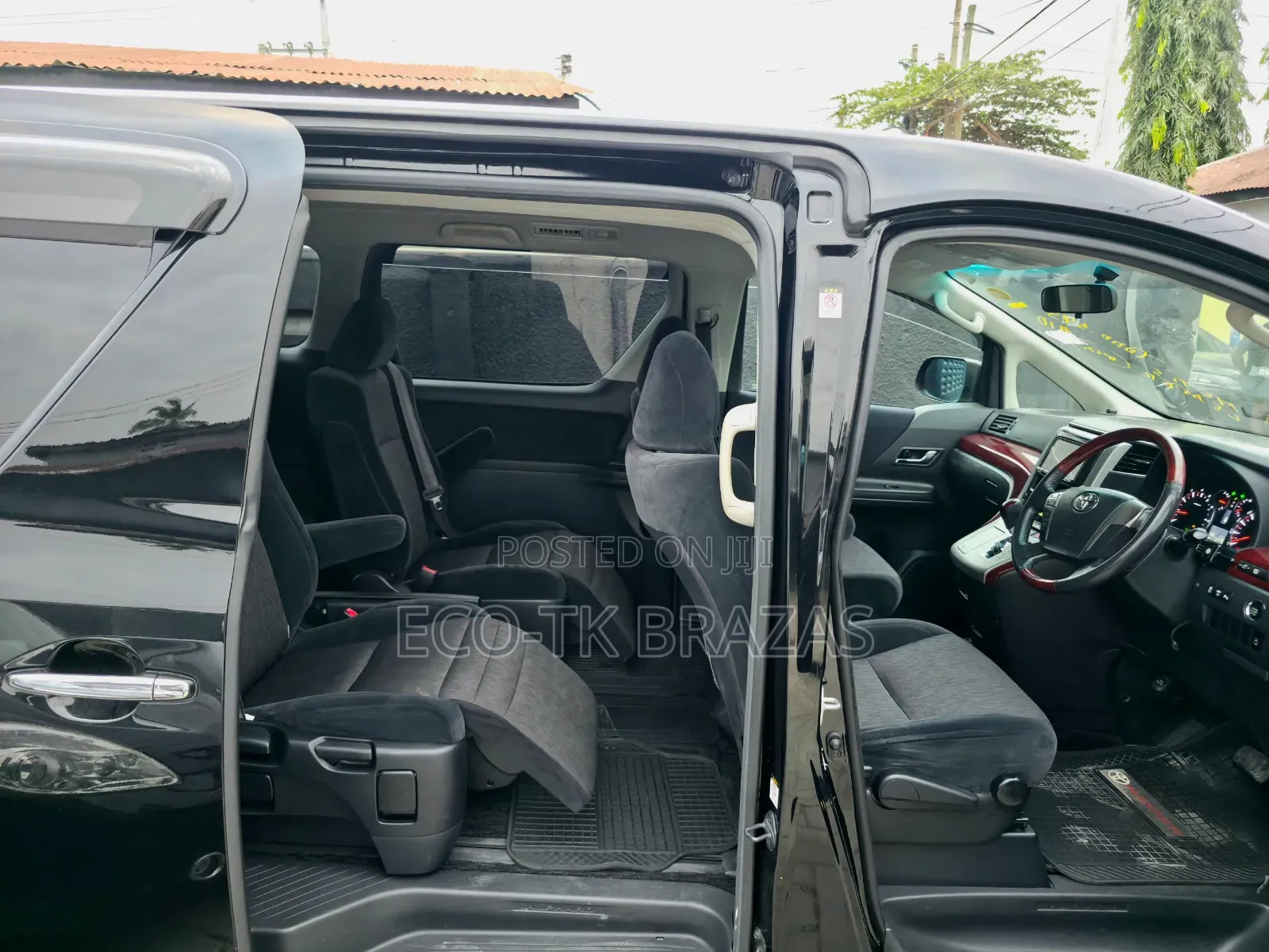 Toyota Alphard 2010 Black