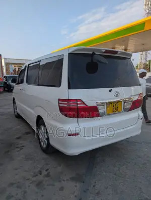 Toyota Alphard 2.4 Petrol FWD 2006 Pearl