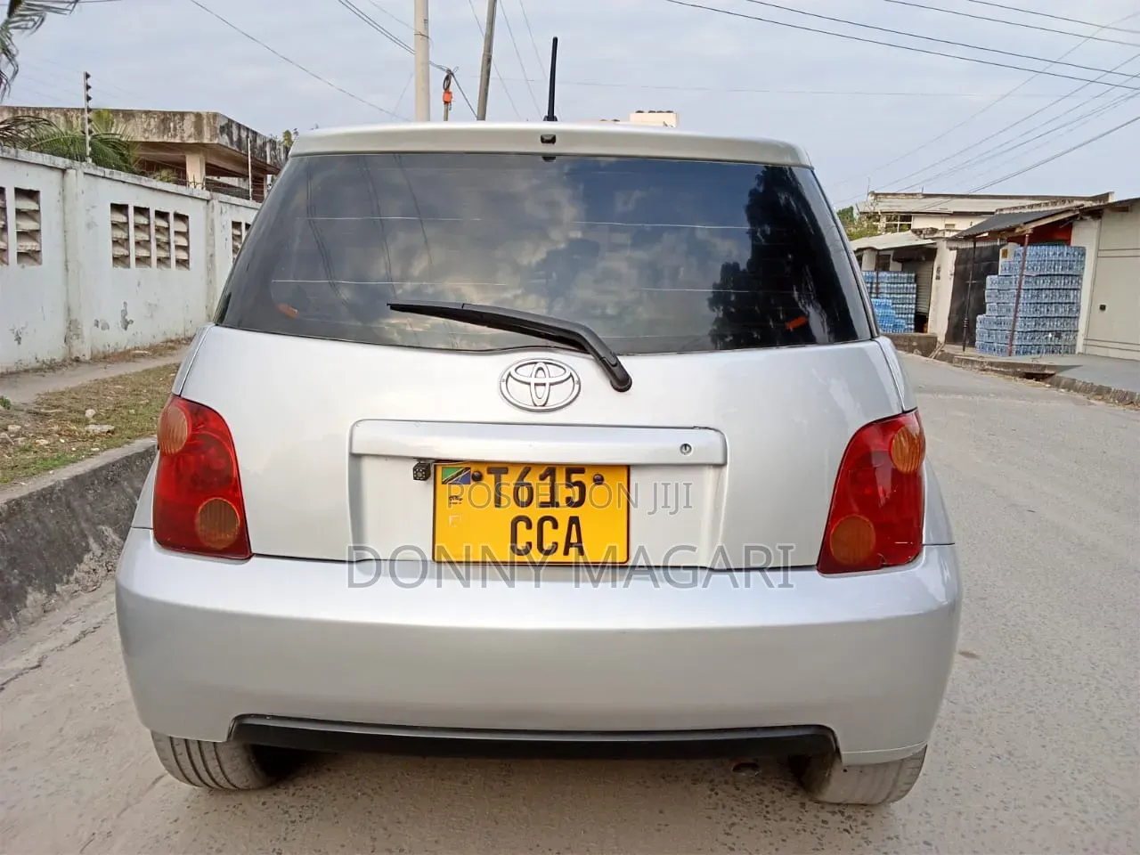Toyota IST 2004 Silver