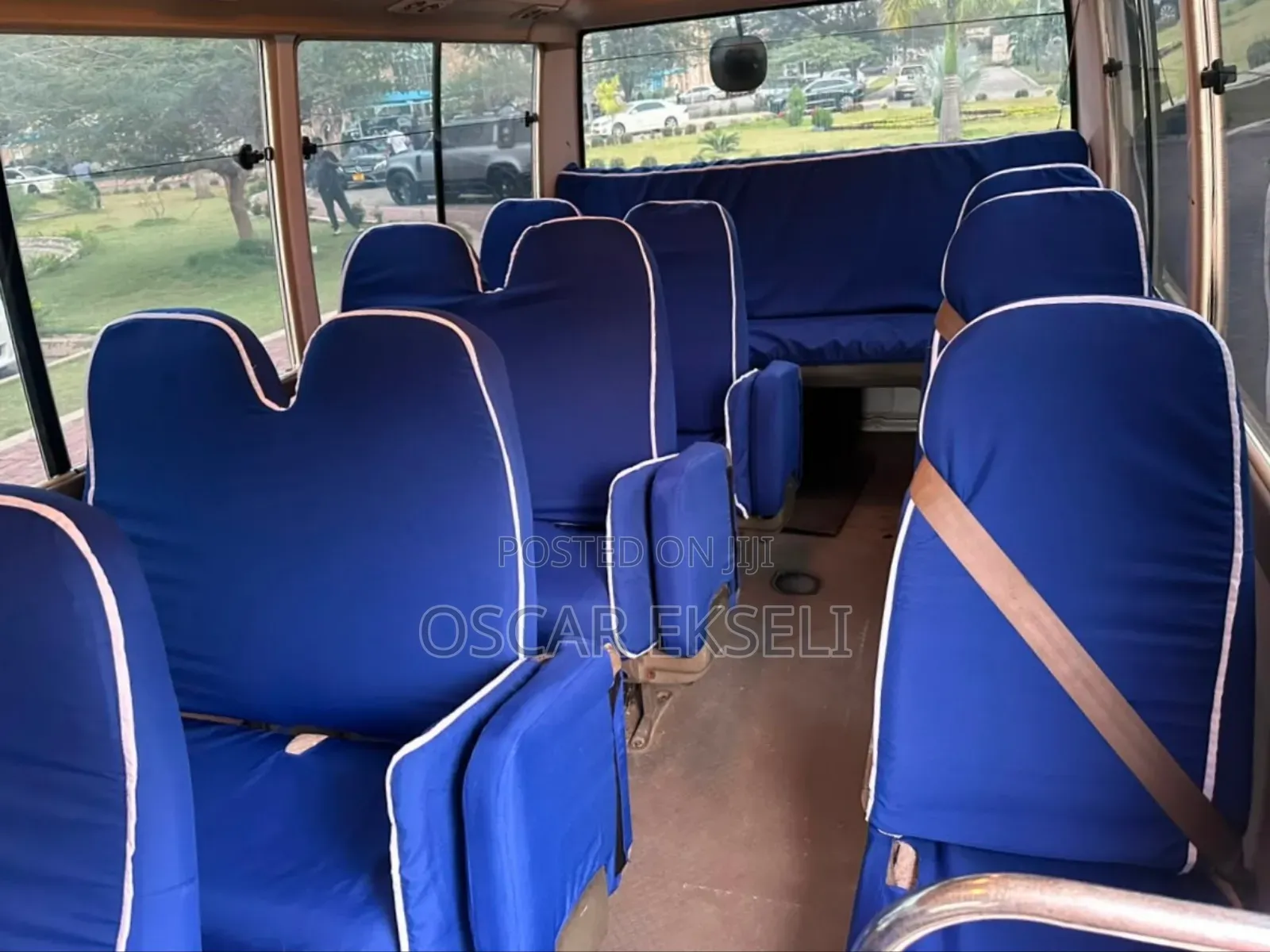 Toyota Coaster 1998 White
