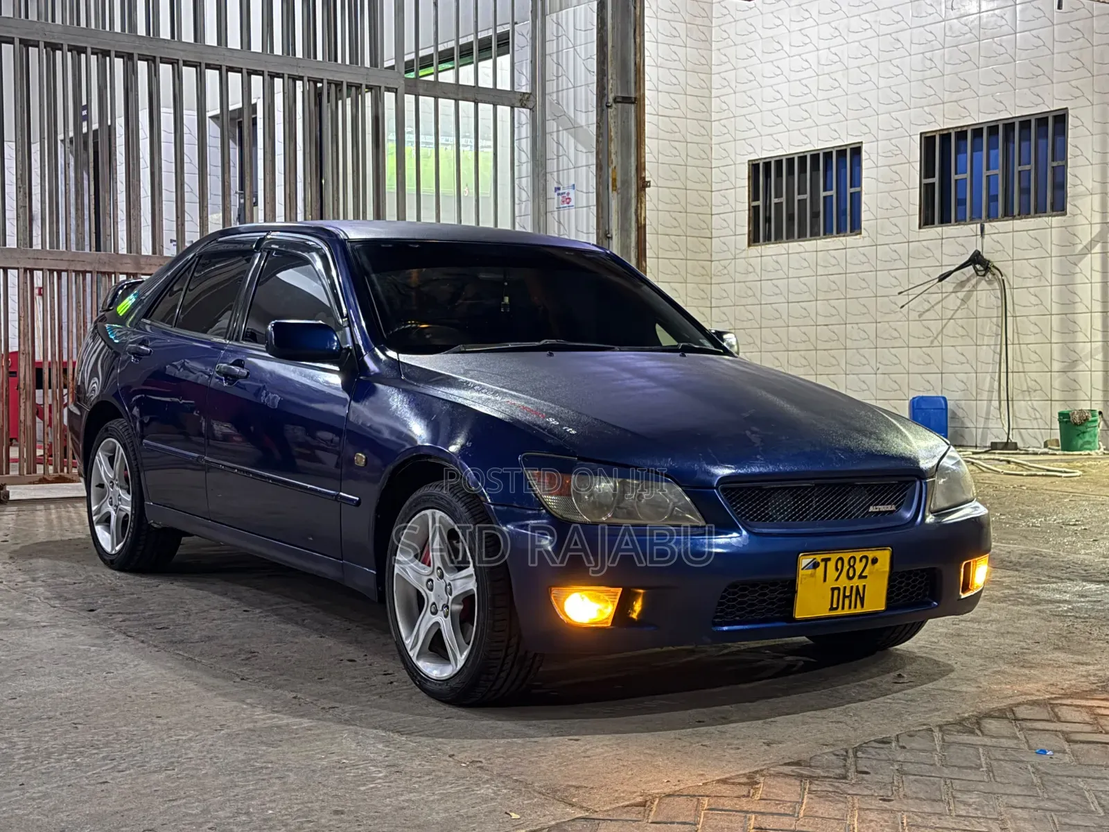 Toyota Altezza 2004 Blue