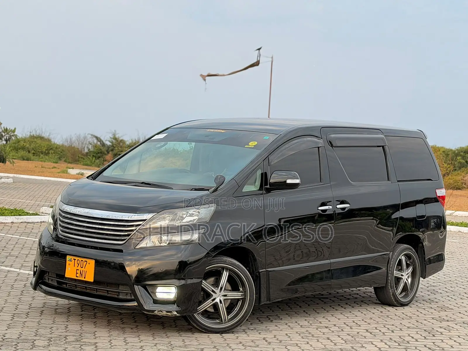 Toyota Vellfire 2009 Black