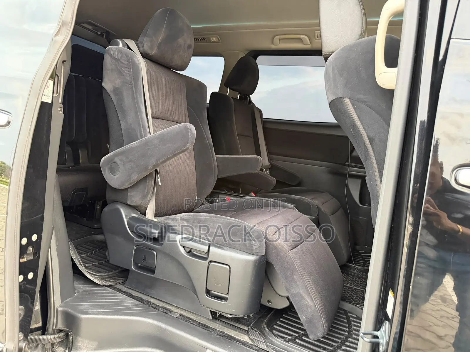 Toyota Vellfire 2009 Black