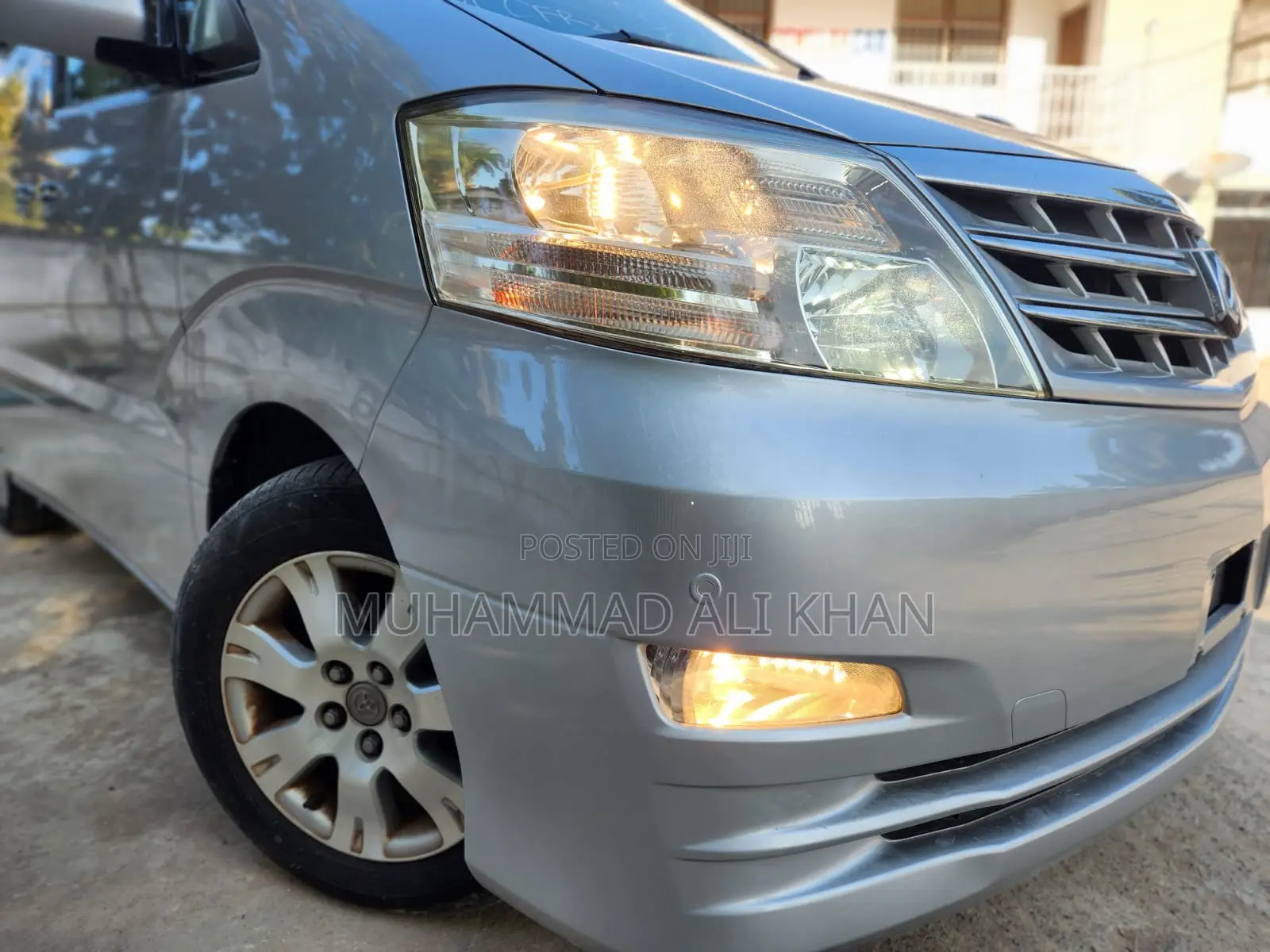 Toyota Alphard 2.4 Petrol AWD 2006 Silver