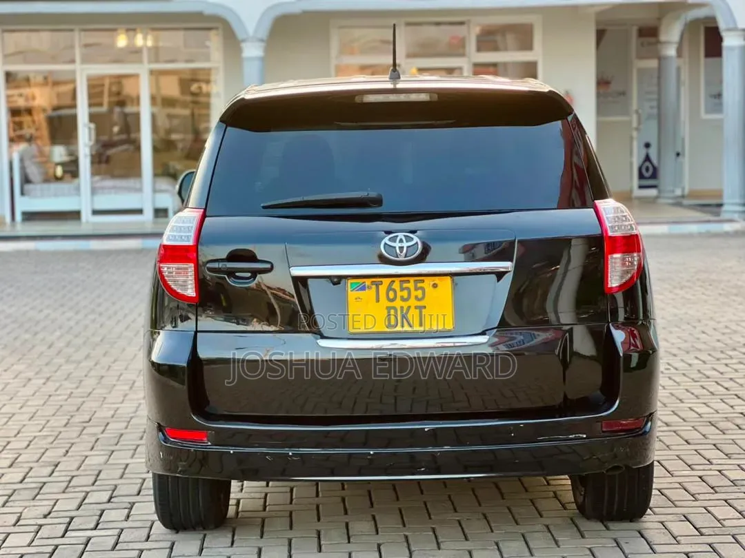 Toyota Vanguard 2008 Black