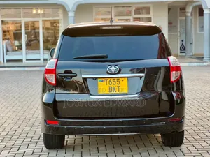 Toyota Vanguard 2008 Black