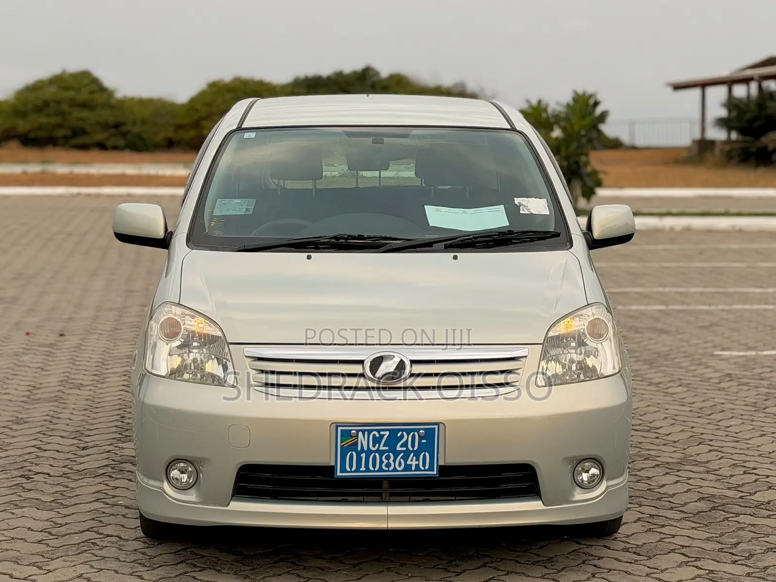 Toyota Raum 2006 Blue