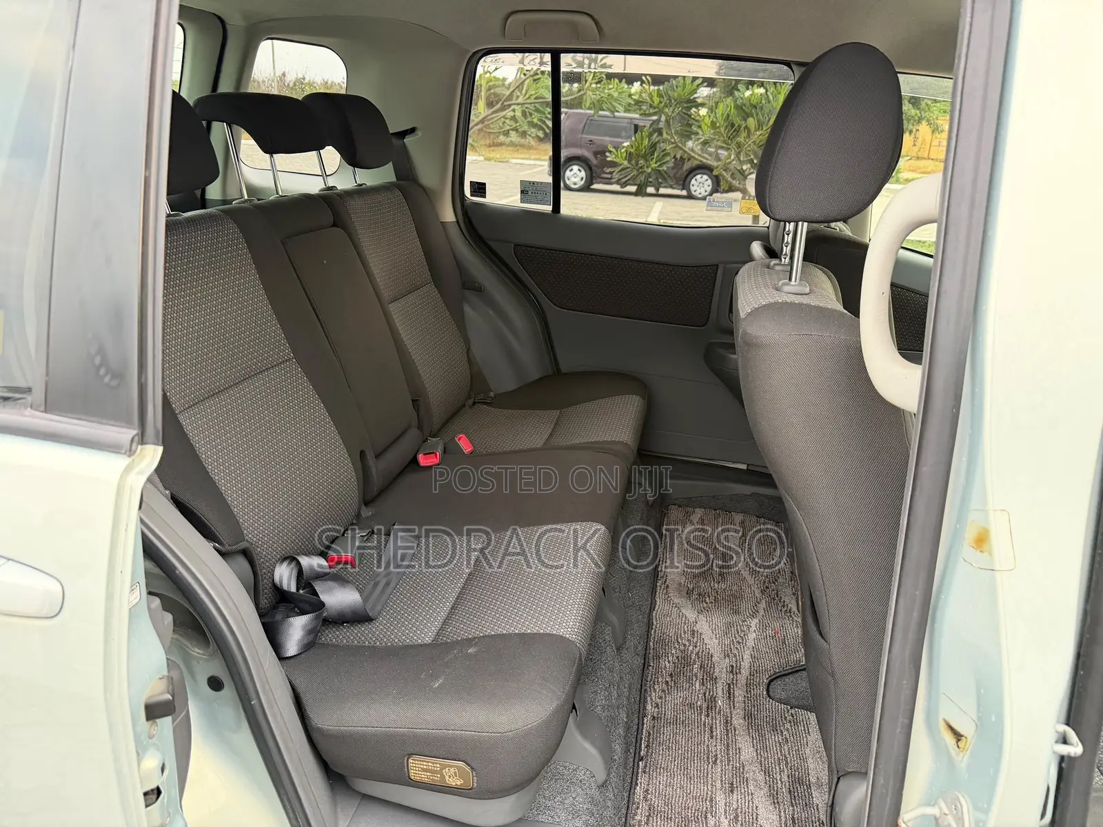 Toyota Raum 2006 Blue
