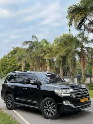 Toyota Land Cruiser 2014 Black