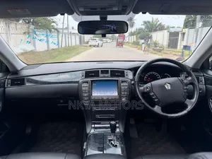 Toyota Crown 2007 Black