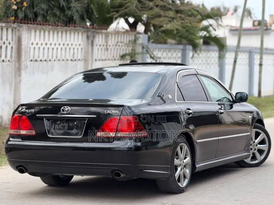 Toyota Crown 2007 Black