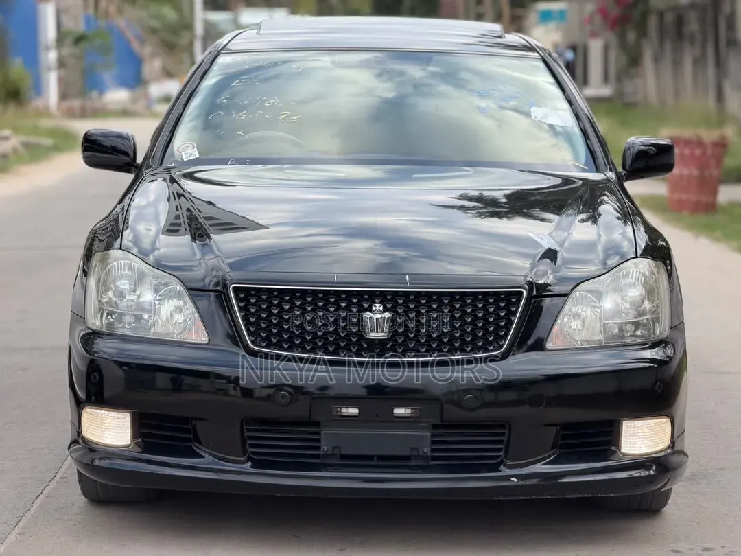 Toyota Crown 2007 Black