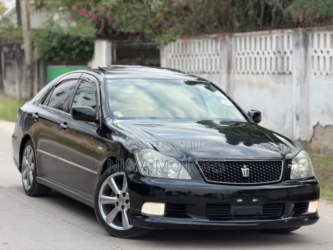 Toyota Crown 2007 Black