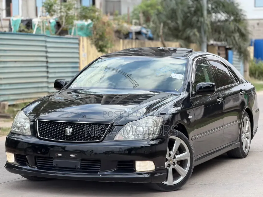 Toyota Crown 2007 Black