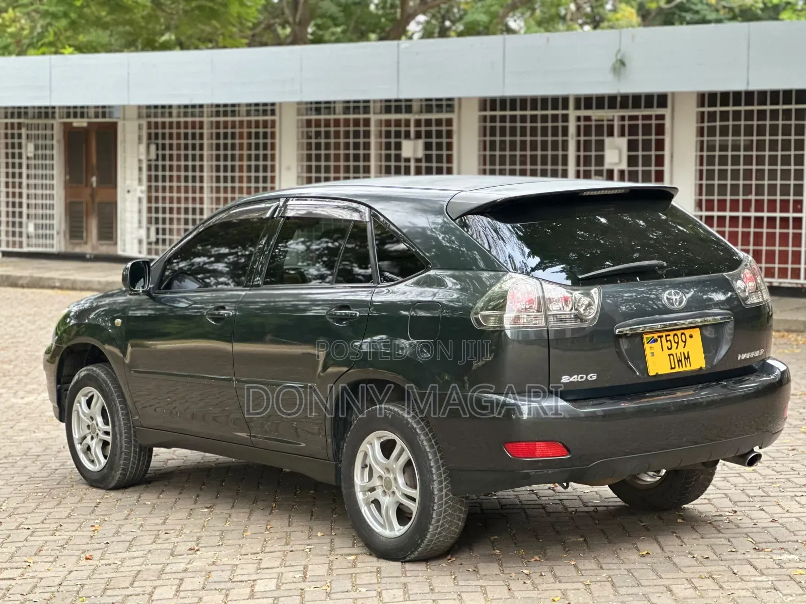 Toyota Harrier 2006 Gray
