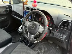 Toyota Ractis 2012 Maroon