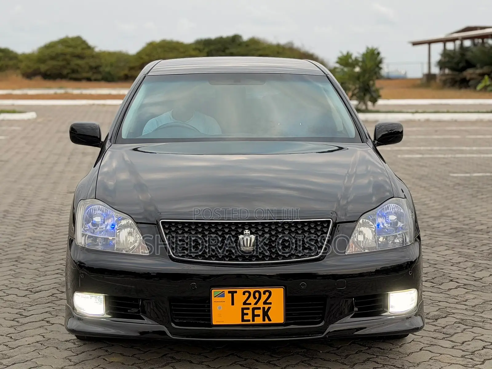 Toyota Crown 2006 Black
