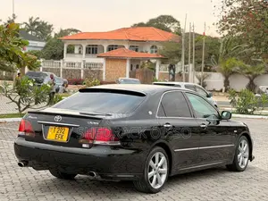 Toyota Crown 2006 Black