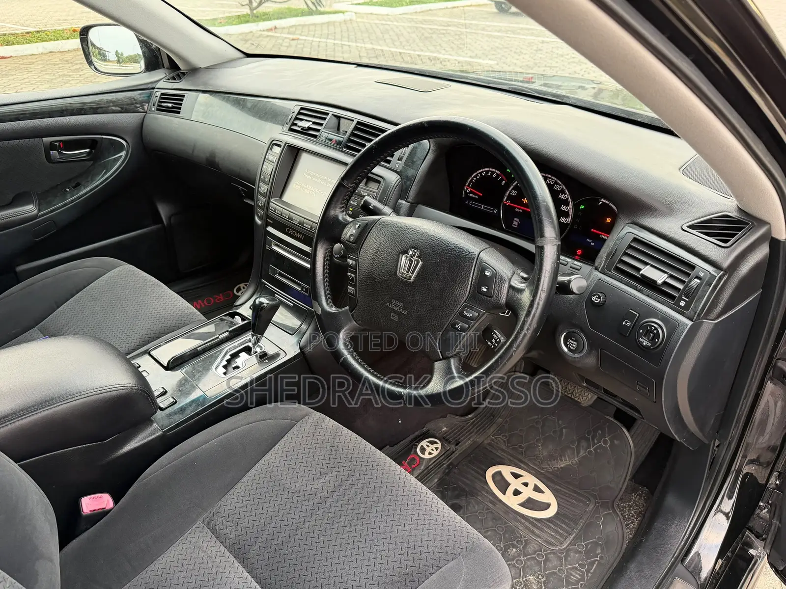 Toyota Crown 2006 Black