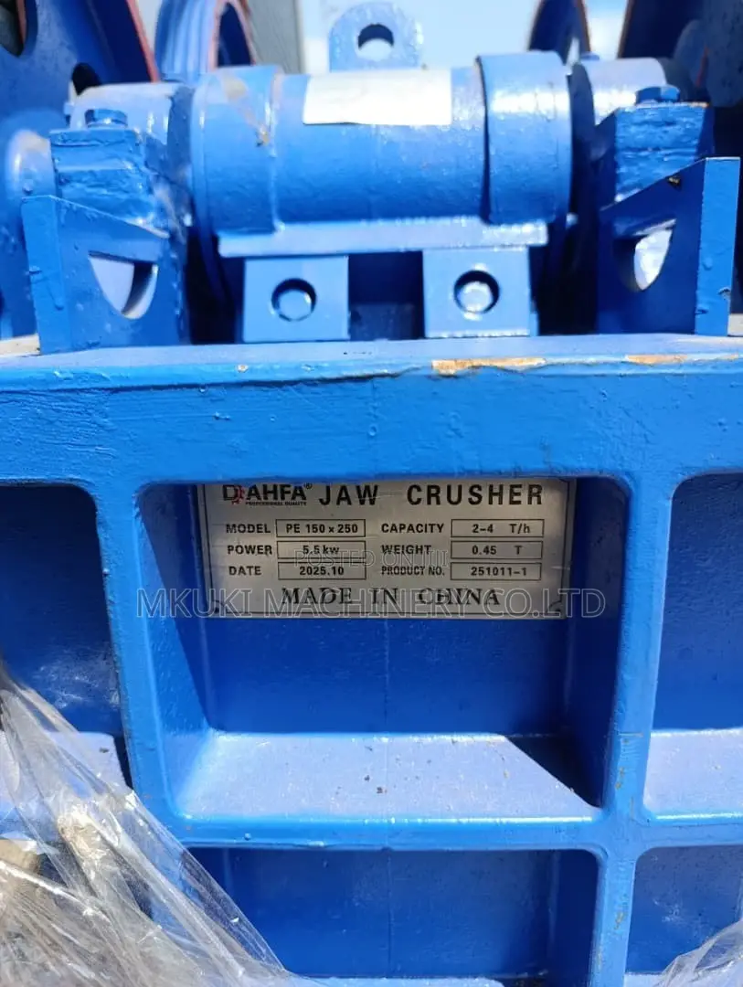 Jaw Crusher 5.5kw 2-4tonnes Brand New Available