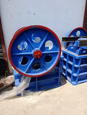 Jaw Crusher 5.5kw 2-4tonnes Brand New Available