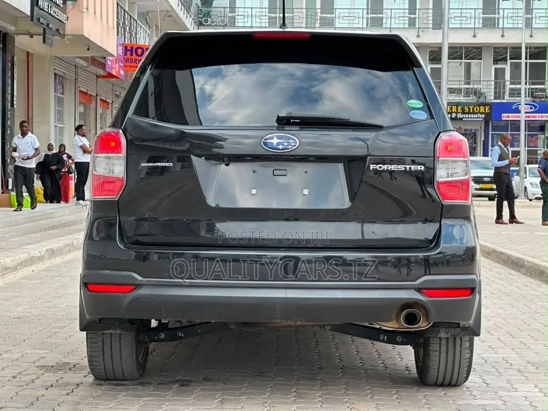 Subaru Forester 2014 Black